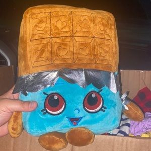 Shopkins 9.5’ moose  cheeky chocolate stuffed animal